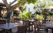 Туры в отель Hotel de France - Hotel de charme en Provence Туры в отель Hotel de France - Hotel de charme en Provence