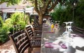 Туры в отель Hotel de France - Hotel de charme en Provence Туры в отель Hotel de France - Hotel de charme en Provence