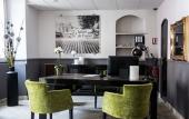 Туры в отель Hotel de France - Hotel de charme en Provence Туры в отель Hotel de France - Hotel de charme en Provence