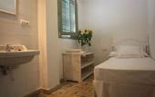 Туры в отель Hostal Juanita Туры в отель Hostal Juanita
