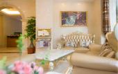Туры в отель Vienna 3rd Hotel (Chaozhou Ancient City Arch Street Store) Туры в отель Vienna 3rd Hotel (Chaozhou Ancient City Arch Street Store)