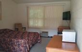 Туры в отель Hill Top Motel Туры в отель Hill Top Motel