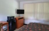 Туры в отель Hill Top Motel Туры в отель Hill Top Motel