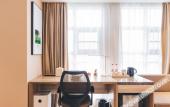 Туры в отель Atour Hotel (Yixing Huankeyuan) Туры в отель Atour Hotel (Yixing Huankeyuan)