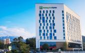 Туры в отель Holiday Inn Express LUANCHUAN by IHG Туры в отель Holiday Inn Express LUANCHUAN by IHG
