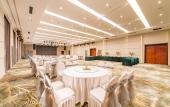 Туры в отель Rezen DongHotel (Harbin Railway Station First Affiliated Hospital Medical University Branch) Туры в отель Rezen DongHotel (Harbin Railway Station First Affiliated Hospital Medical University Branch)
