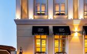 Туры в отель Gallery 37 Туры в отель Gallery 37