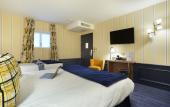 Туры в отель Hotel du Cheval Blanc Туры в отель Hotel du Cheval Blanc