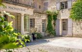 Туры в отель Hotel la Magnaneraie Туры в отель Hotel la Magnaneraie