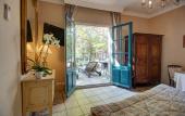 Туры в отель Hotel la Magnaneraie Туры в отель Hotel la Magnaneraie