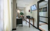 Туры в отель Super OYO 604 Chateau Cinco Dormitel - Hostel Туры в отель Super OYO 604 Chateau Cinco Dormitel - Hostel