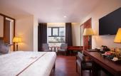 Туры в отель Poulo Wai Hotel, Trademark Collection by Wyndham Туры в отель Poulo Wai Hotel, Trademark Collection by Wyndham