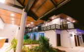 Туры в отель Holiday Suites Port Barton Туры в отель Holiday Suites Port Barton