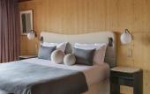 Туры в отель Hotel Le Coucou Meribel Туры в отель Hotel Le Coucou Meribel