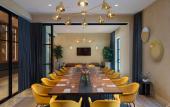 Туры в отель Moxy Brooklyn Williamsburg Туры в отель Moxy Brooklyn Williamsburg
