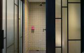 Туры в отель Moxy Brooklyn Williamsburg Туры в отель Moxy Brooklyn Williamsburg