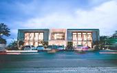 Туры в отель The Maximilian Hotel Туры в отель The Maximilian Hotel