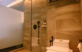 Туры в отель The Maximilian Hotel Туры в отель The Maximilian Hotel