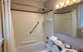 Туры в отель Maple Leaf Inn - Lake Placid Туры в отель Maple Leaf Inn - Lake Placid