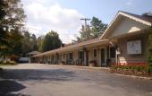 Туры в отель Maple Leaf Inn - Lake Placid Туры в отель Maple Leaf Inn - Lake Placid
