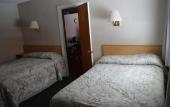 Туры в отель Maple Leaf Inn - Lake Placid Туры в отель Maple Leaf Inn - Lake Placid