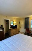 Туры в отель Maple Leaf Inn - Lake Placid Туры в отель Maple Leaf Inn - Lake Placid