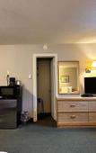 Туры в отель Maple Leaf Inn - Lake Placid Туры в отель Maple Leaf Inn - Lake Placid