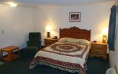 Туры в отель Maple Leaf Inn - Lake Placid Туры в отель Maple Leaf Inn - Lake Placid