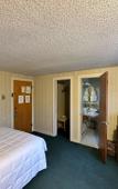 Туры в отель Maple Leaf Inn - Lake Placid Туры в отель Maple Leaf Inn - Lake Placid