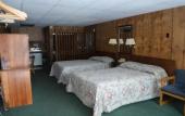 Туры в отель Maple Leaf Inn - Lake Placid Туры в отель Maple Leaf Inn - Lake Placid