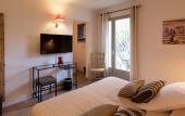 Туры в отель Hotel de Charme L'Amandiere Туры в отель Hotel de Charme L'Amandiere