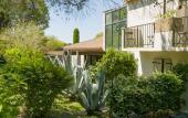Туры в отель Hotel de Charme L'Amandiere Туры в отель Hotel de Charme L'Amandiere