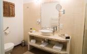 Туры в отель Hotel de Charme L'Amandiere Туры в отель Hotel de Charme L'Amandiere