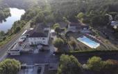 Туры в отель Les Balcons de l'Esperance Туры в отель Les Balcons de l'Esperance