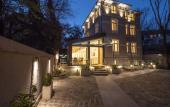 Туры в отель The Moon Boutique Hotel Туры в отель The Moon Boutique Hotel