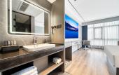 Туры в отель Meibo Light Luxury Hotel (Anqing Renmin Road Pedestrian Street Branch) Туры в отель Meibo Light Luxury Hotel (Anqing Renmin Road Pedestrian Street Branch)