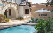 Туры в отель La moderna suites Туры в отель La moderna suites