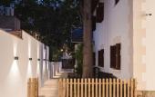 Туры в отель La moderna suites Туры в отель La moderna suites