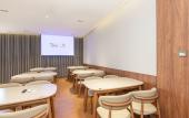 Туры в отель Jifeng International Hotel (Tacheng Station) Туры в отель Jifeng International Hotel (Tacheng Station)