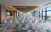 Туры в отель Holiday Inn Express FOSHAN SANSHUI by IHG Туры в отель Holiday Inn Express FOSHAN SANSHUI by IHG