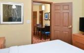 Туры в отель Candlewood Suites Miami Doral by IHG Туры в отель Candlewood Suites Miami Doral by IHG