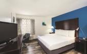 Туры в отель La Quinta Inn & Suites by Wyndham Brooklyn Downtown Туры в отель La Quinta Inn & Suites by Wyndham Brooklyn Downtown