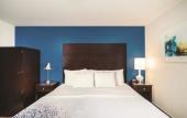 Туры в отель La Quinta Inn & Suites by Wyndham Brooklyn Downtown Туры в отель La Quinta Inn & Suites by Wyndham Brooklyn Downtown