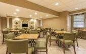 Туры в отель La Quinta Inn & Suites by Wyndham San Francisco Airport N Туры в отель La Quinta Inn & Suites by Wyndham San Francisco Airport N
