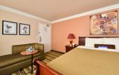 Туры в отель Inn By The SFO Туры в отель Inn By The SFO