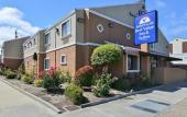 Туры в отель Inn By The SFO Туры в отель Inn By The SFO