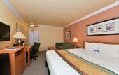 Туры в отель Inn By The SFO Туры в отель Inn By The SFO