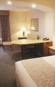 Туры в отель La Quinta Inn & Suites by Wyndham Islip - MacArthur Airport Туры в отель La Quinta Inn & Suites by Wyndham Islip - MacArthur Airport