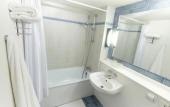 Туры в отель Hotel Kyriad Lille Nord - Roncq Туры в отель Hotel Kyriad Lille Nord - Roncq