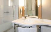 Туры в отель ibis Bayeux Port En Bessin Туры в отель ibis Bayeux Port En Bessin